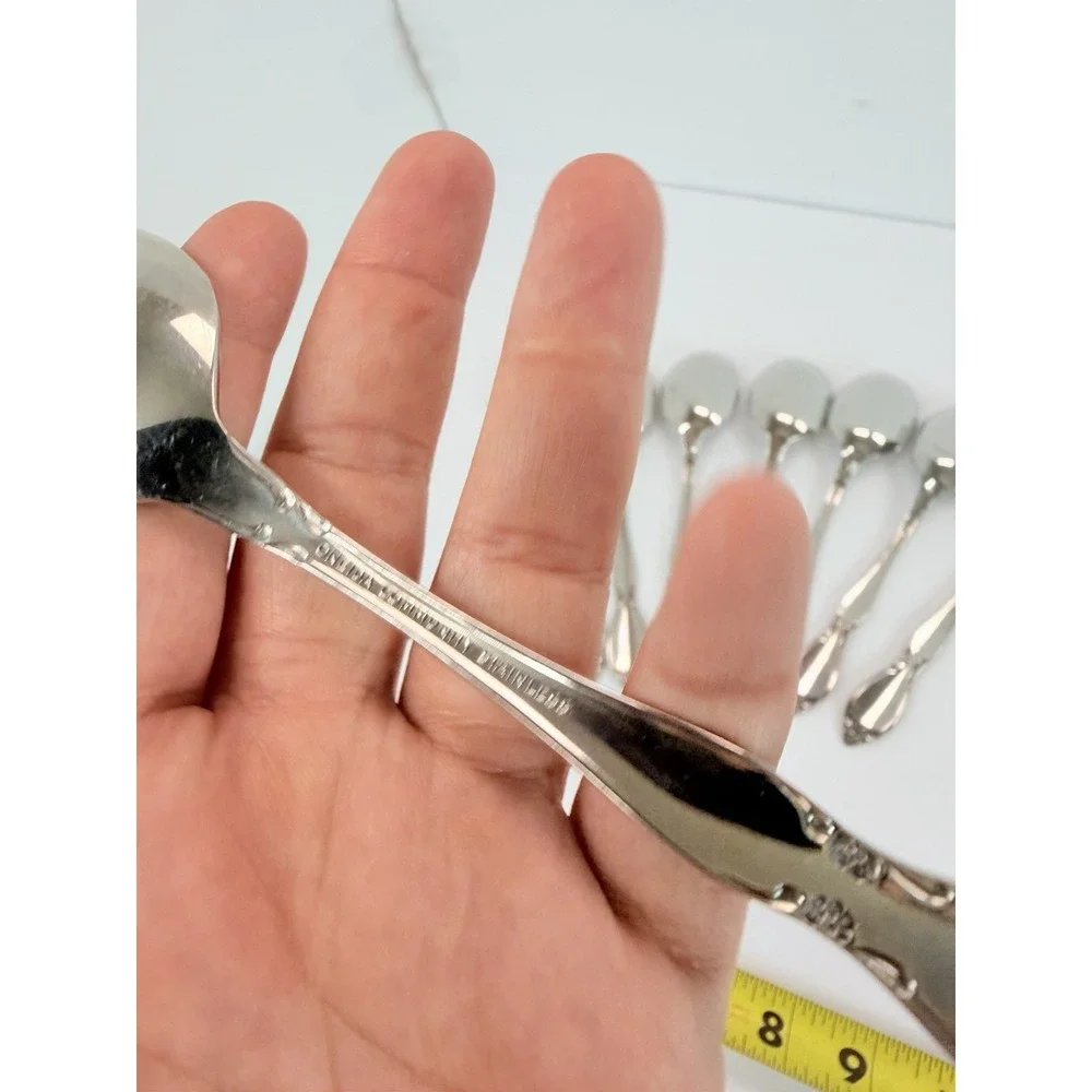 Oneida CHATEAU Set of 8 Soup Spoons Stainless Flatware Replacements Crafting